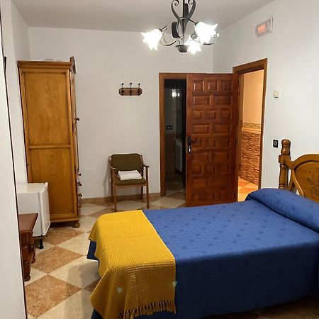 קפיליירה Hostal Moraima מראה חיצוני תמונה