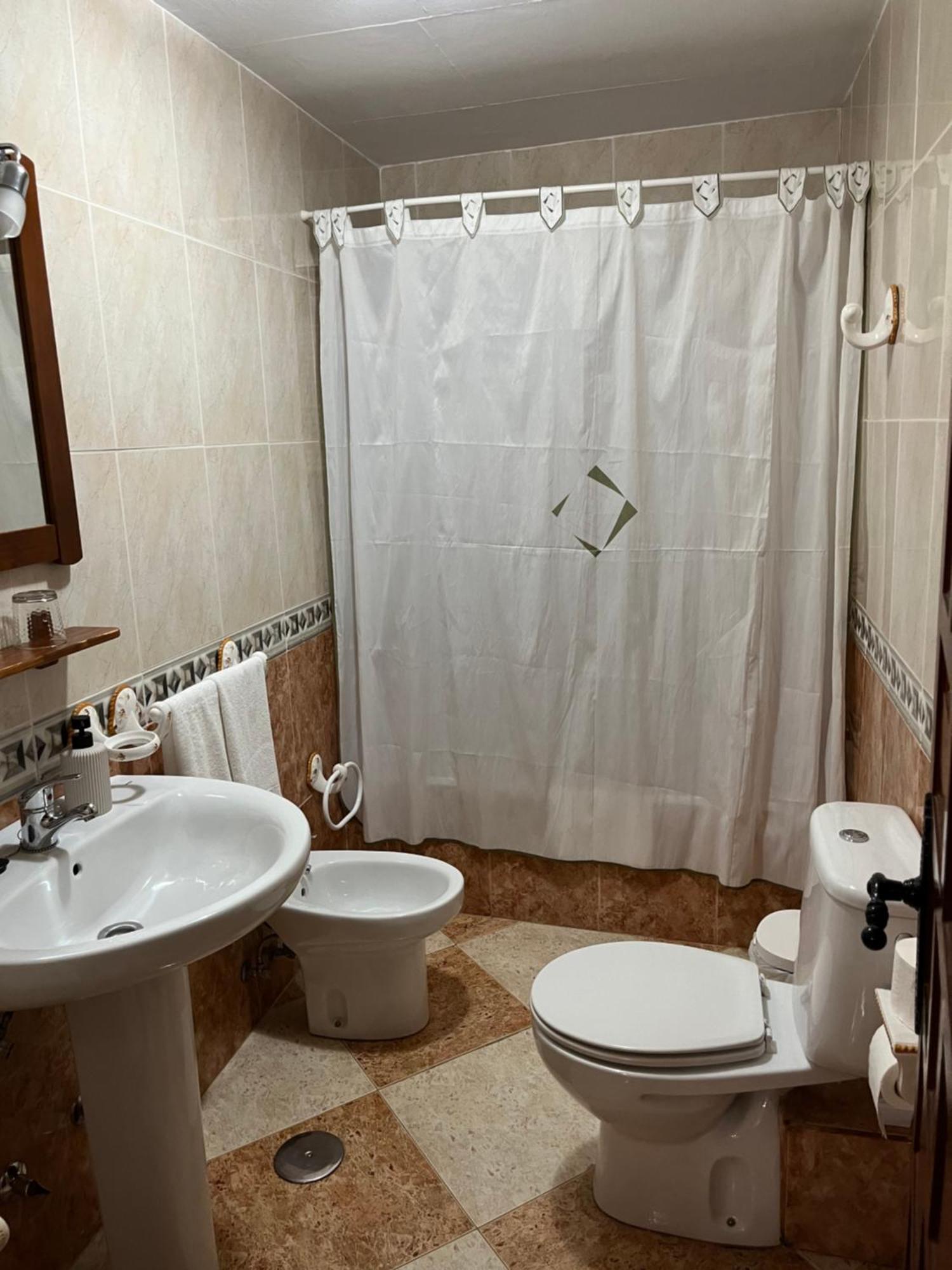קפיליירה Hostal Moraima מראה חיצוני תמונה
