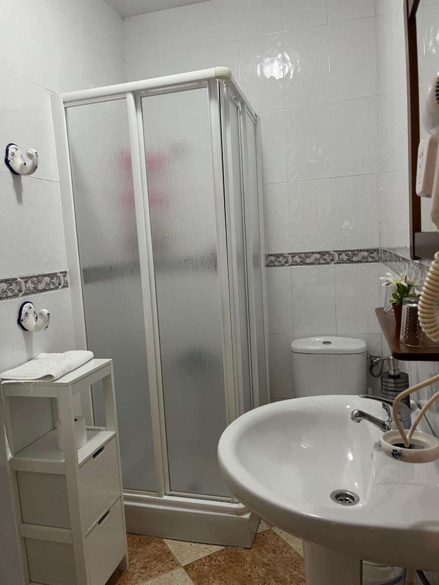 קפיליירה Hostal Moraima מראה חיצוני תמונה